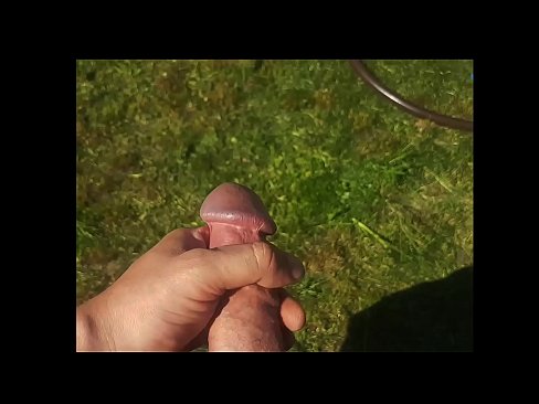 ❤️ Hot hottie si fa scopare la figa rosa e sborra con uno squirt in un giardino estivo ️❌ Video di sessoal it.mouthporn.ru ☑