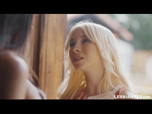 ❤️ Ragazza torna a casa qualche mese dopo e finisce per mangiare la figa della sua matrigna ️❌ Video di sessoal it.mouthporn.ru ☑