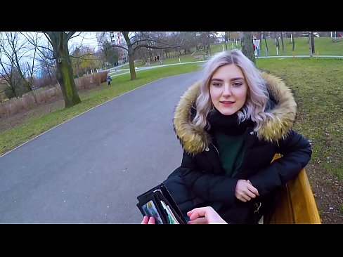 ❤️ Ingoia la sborra calda di uno sconosciuto per soldi - pompino nel parco di Eva Elfie ️❌ Video di sessoal it.mouthporn.ru ☑